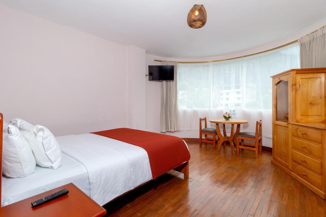Napolitano Apart Hotel บาญอส ภายนอก รูปภาพ
